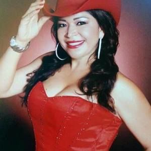 Meet your Posher, Leticia